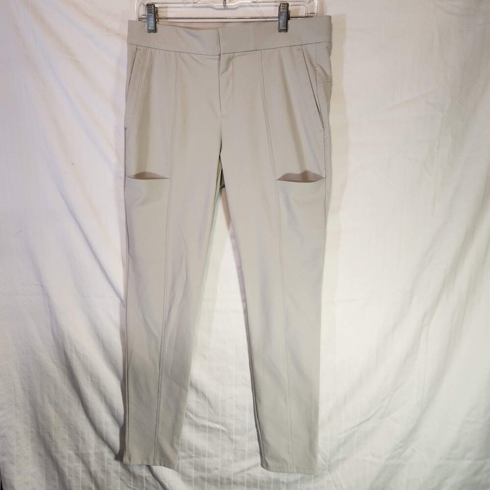 Athleta Headlands Hybrid Cargo Trek Pants Light Gray Hiking Trail Women Size 8
